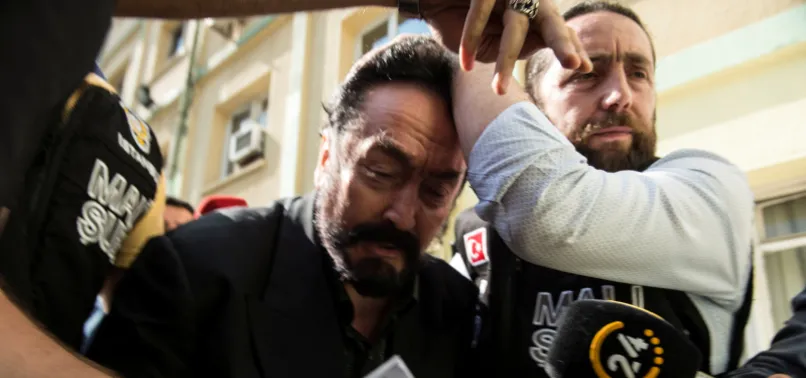 Adnan Oktar ile ilgili flaş FETÖ detayı!