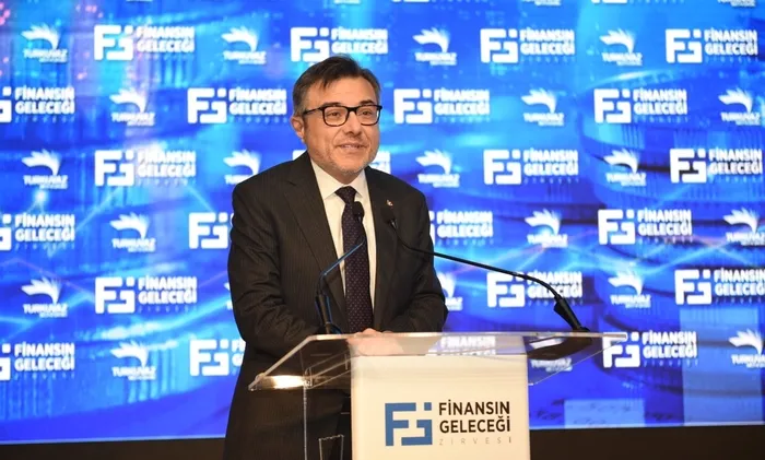4-finansin-gelecegi-zirvesi-para-sohbetleri-turkuvaz-medyada-1735041801348.jpg CB Finans Ofisi Başkanı Prof. Dr. Göksel Aşan