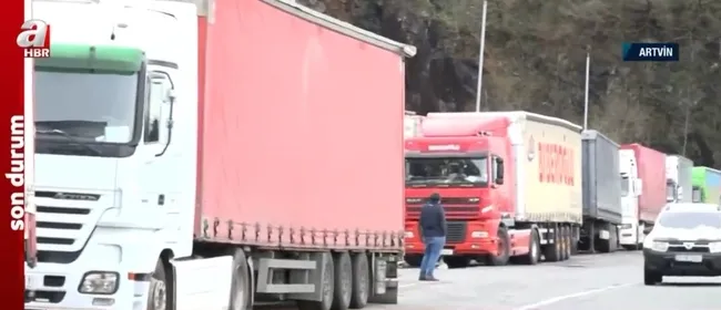 İhracat arttı, Sarp Sınır Kapısı’nda 30 kilometrelik TIR kuyruğu oluştu