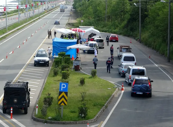 Karadeniz’e 'çay göçü' için 10 gün izole şartı! Bölgeye 100 binin üzerinde kişi bekleniyor - 4