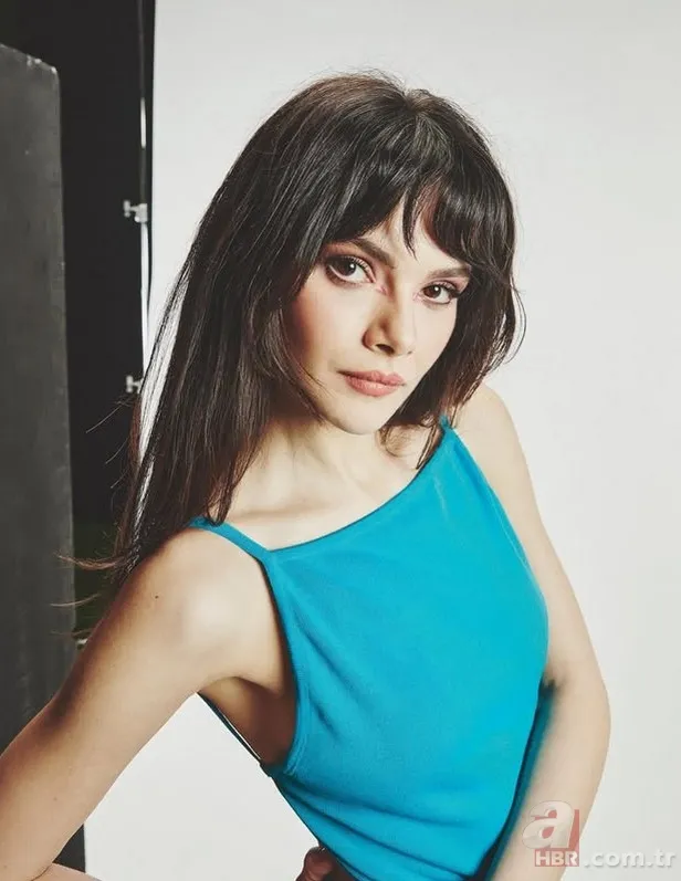 Herkes ikizi sanıyordu! Sinem Ünsal ablasıyla paylaştı: "Evimizin ilk bebeği" 4