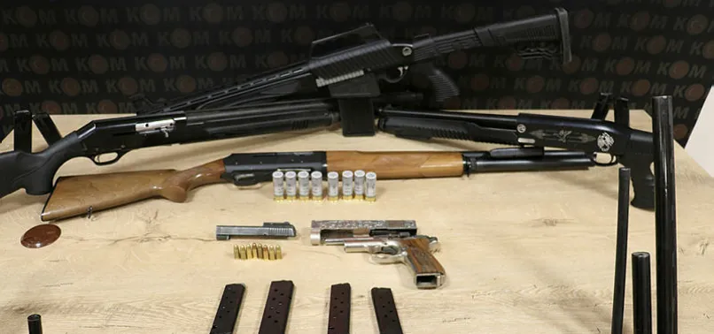 Son dakika: Kahramanmaraş'ta ruhsatsız silah operasyonu: 4 gözaltı