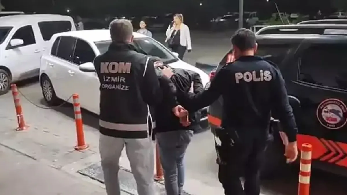 İzmir'de suç örgütlerine operasyon