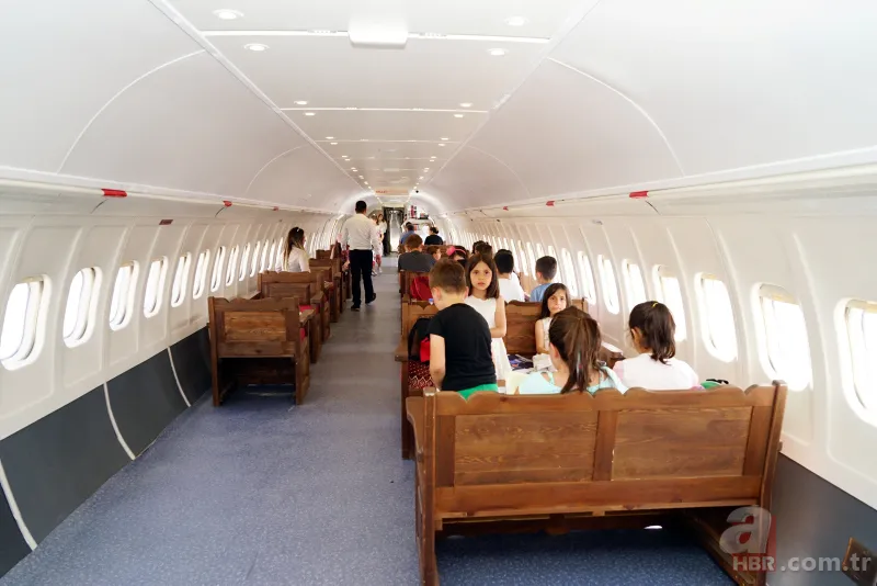 Kastamonu'da Boeing 737 tipi yolcu uçağı Millet Kıraathanesi oldu 6