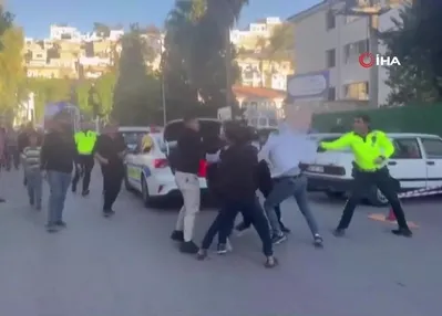 Kaza sonrası kavga kamerada