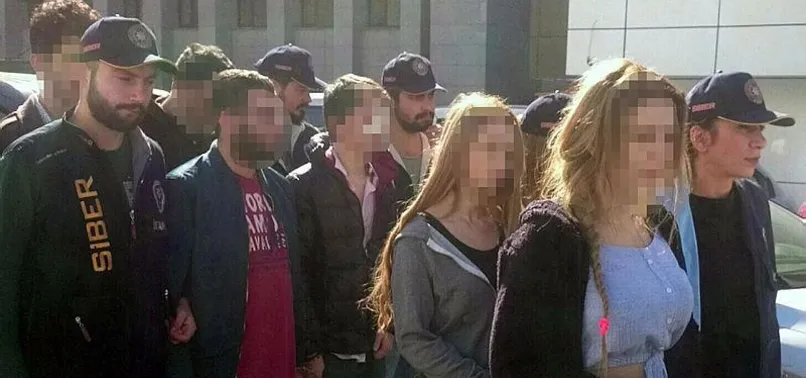 Ünlülerin belalı hacker’ları tutuklandı