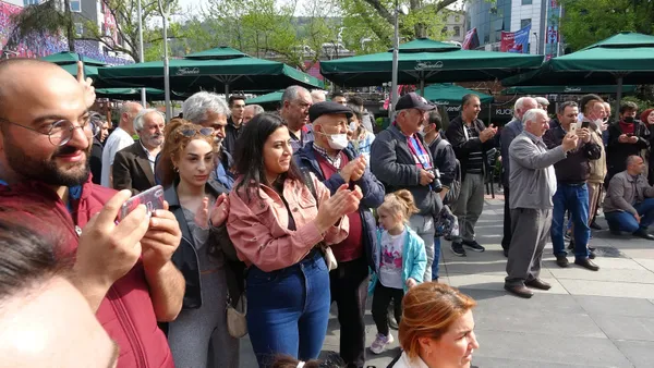 Trabzon'da şampiyonluk coşkusu! Vatandaş kutlamalara erken başladı - 7