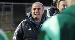Fatih Terim Galatasaray’ın kapısını çalacak!