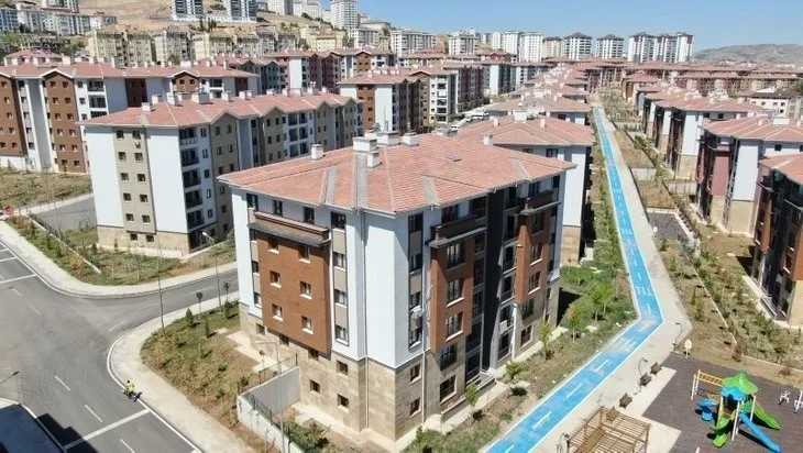 TOKİ evlerine kimler başvurabilir? TOKİ ucuz konut projesinin taksitleri ne kadar olacak? Başkan Erdoğan başlatıyor