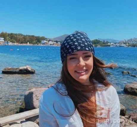 YouTube fenomeni Danla Biliç ve oyuncu Kaan Yıldırım’dan yeni yılın aşk bombası 12