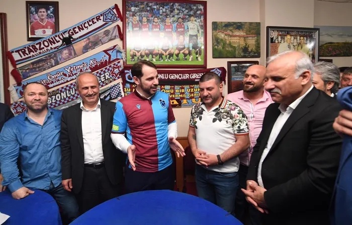 Trabzonspor taraftarının çağrısına Bakan Albayrak'tan cevap! - 2