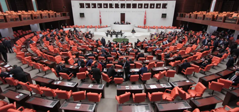 Meclis’te ’yeni anayasa’ mesaisi başlıyor