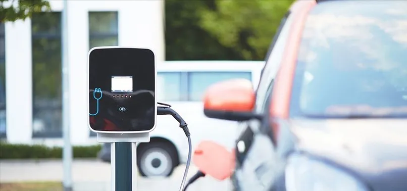 Elektrikli araçlarda ÖTV müjdesi! Vergi oranı düşürüldü