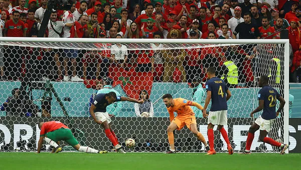 Fransa Fas’ı 2-0 mağlup ederek 2022 Dünya Kupası’nda finale yükseldi