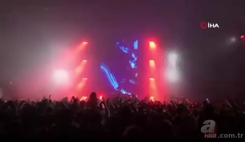 İngiltere’de ölümle dans! Kovid-19'a karşı sosyal mesafesiz parti denemesi 12