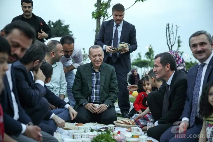 Başkan Erdoğan, Zeytinburnu sahilinde vatandaşlarla iftar yaptı
