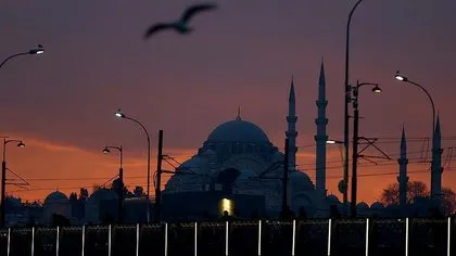 15 Temmuz’da sela okunacak mı? 2022 camilerde bu gece sela verilecek mi? Bugün saat kaçta sela okunacak? Diyanet!