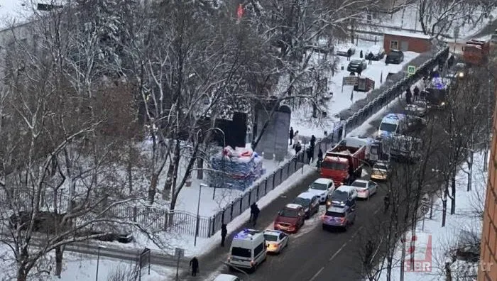 Rusya’da eski asker dehşet saçtı! Devlet kurumunda silahını peş peşe ateşledi | Ölü ve yaralılar var