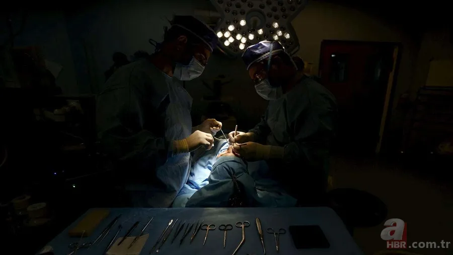 İnanılmaz olay! Dünyada bir ilk: Beyninden çıkan şey herkesi şoke etti 3