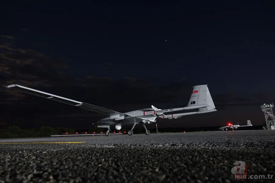 Bir ülke daha Türk SİHA'larının peşinde! 'Oyun değiştirici' almak istiyorlar 11