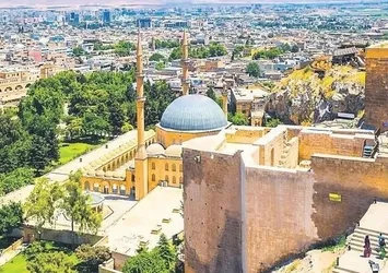 Tarihi Urfa Kalesi gün yüzüne çıktı