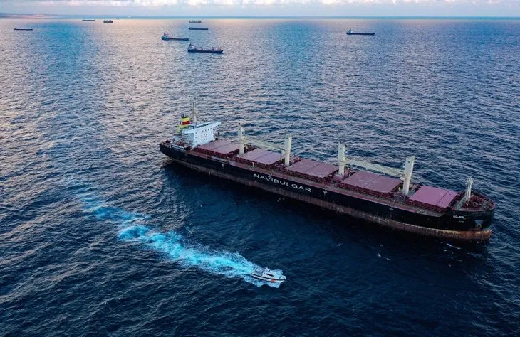 Ukrayna’dan tahıl sevkiyatı devam ediyor! Yeni gemiler limandan ayrıldı | 3 gemi de İstanbul Boğazı’ndan geçecek
