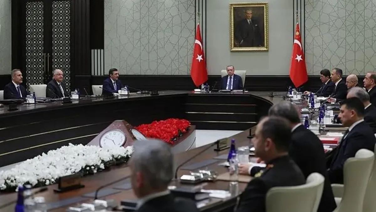 Devletin gizli anayasası yeniden şekilleniyor: Kırmızı Kitap'ta son aşama