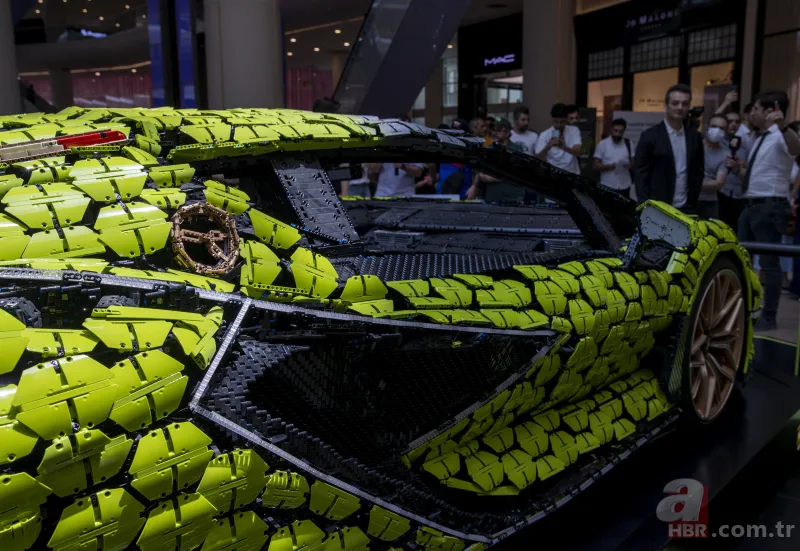 Gören bir daha bakıyor… 15 kişi 9 bin saatte yaptı! Lamborghini… 7
