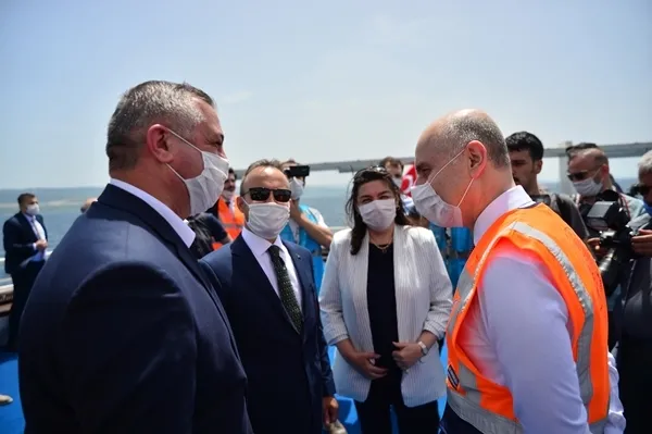 1915 Çanakkale Köprüsü'nün 318 metrelik çelik kuleleri tamamlandı