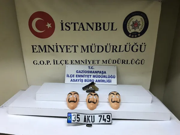1693462013000.jpg Salvador Dali maskeli hırsızlar plakadan yakalandı! - 5