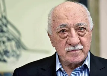 3 teğmen ABD’de teröristbaşı Gülen'le görüştü