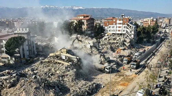 1692448151896.jpg Hükümet İstanbul için harekete geçti! Depreme yönelik hazırlıklara özel yasa taslağı hazırlanıyor! İlk etapta 600 bin bina... - 4