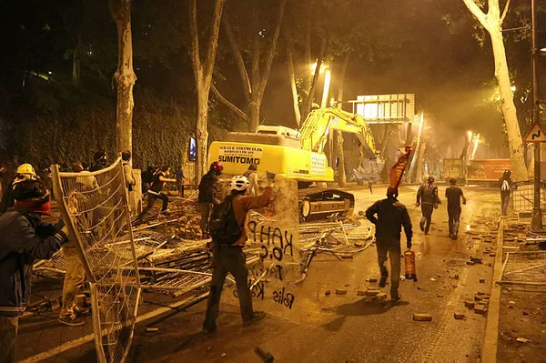 AYM'den dikkat çeken terör örgütü kararı! Hüküm iptal edildi - 1