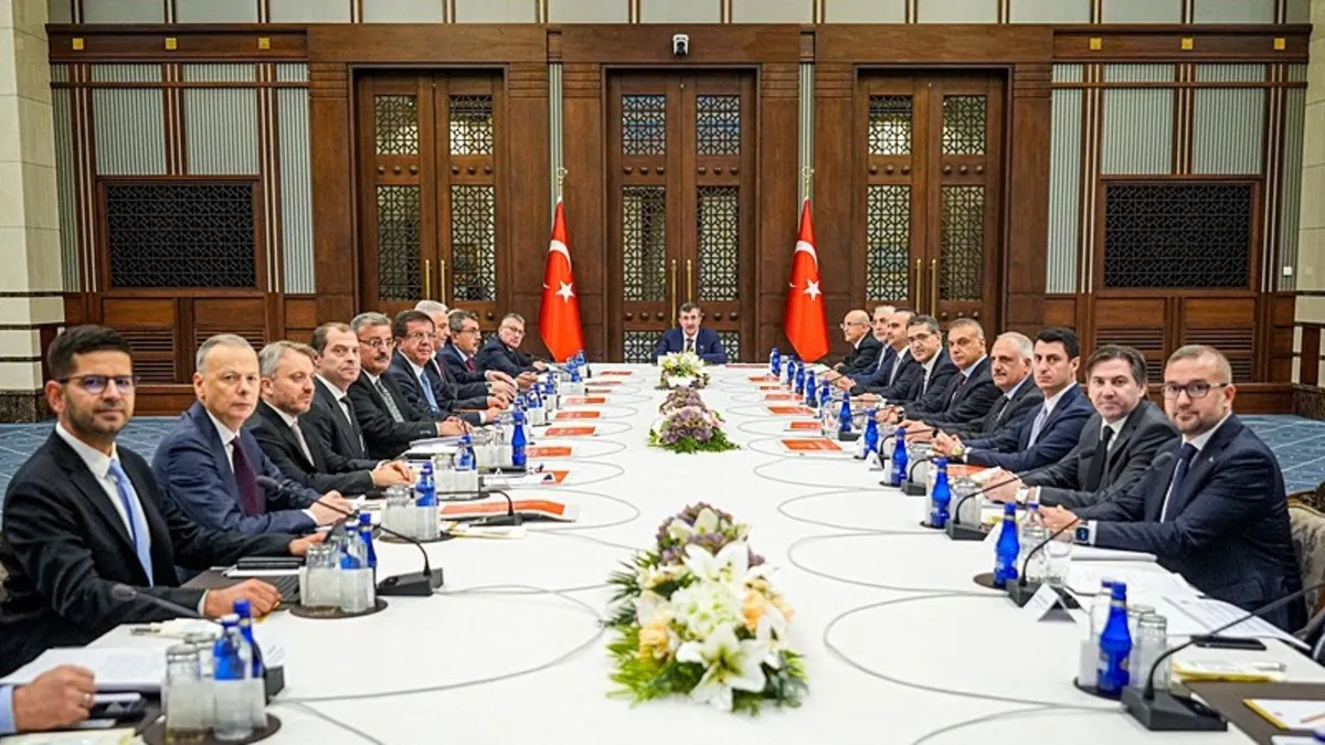 Külliye'de ekonomi zirvesi! Masada enflasyon ve Eximbank ihracat kredileri var