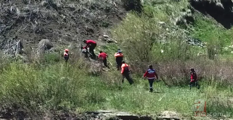 Babaya gösterdiler, yıkıldı! O anlar ortaya çıktı. 8