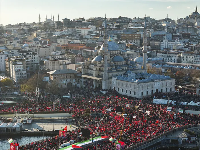 Bilal Erdoğan'dan Galata'da dünyaya Gazze mesajı: Boykotla zulmün normalleşmesine dur diyeceğiz - 7