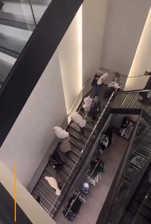 İspanyol markası ZARA’ya unutulmayacak Gazze dersi! Avusturalya’da sıra dışı boykot: Soykırımın kanlı yüzü böyle gözler önünü serildi