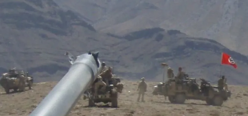 Naziler geri döndü! Hem de Afganistan’a…