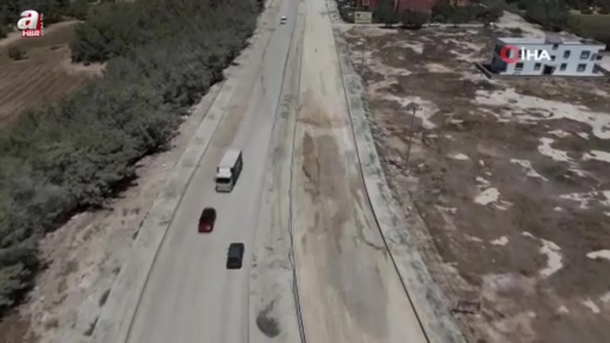 Bitmeyen yol çalışması vatandaşları çileden çıkardı