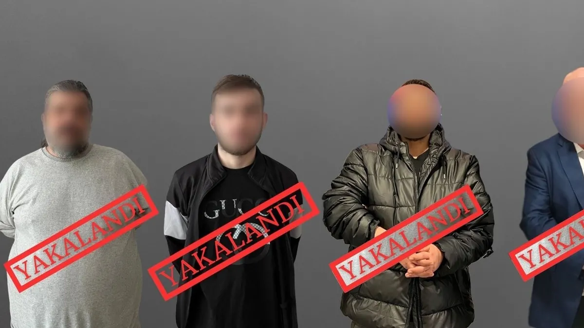 Bakan Yerlikaya duyurdu! Kırmızı bültenle aranan 4 şüpheli yakalandı