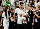 Necip Uysal futbola veda etti
