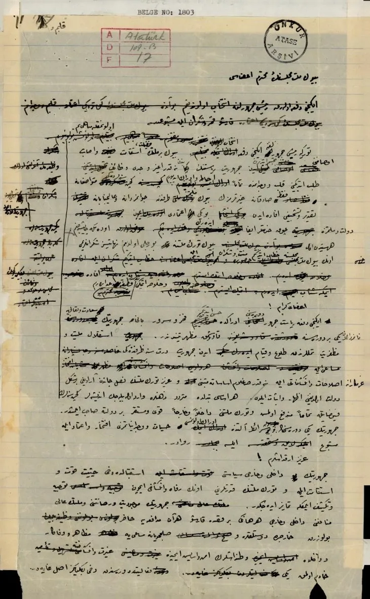 Gazi Mustafa Kemal Atatürk’ün el yazısı notları gün yüzüne çıkıyor