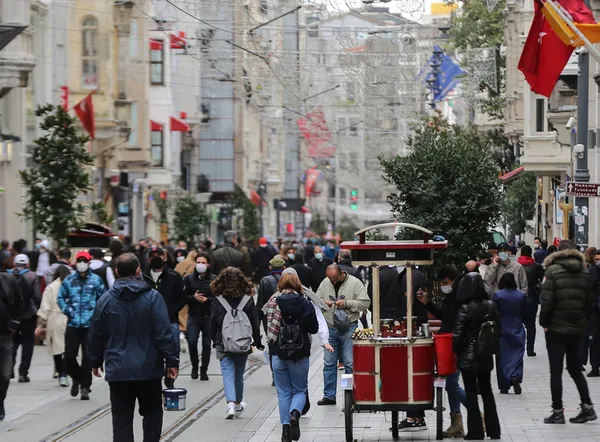 Beyindeki o bölgeyi manipüle ediyor! Koronavirüsün yeni bir belirtisi ortaya çıktı! - 2