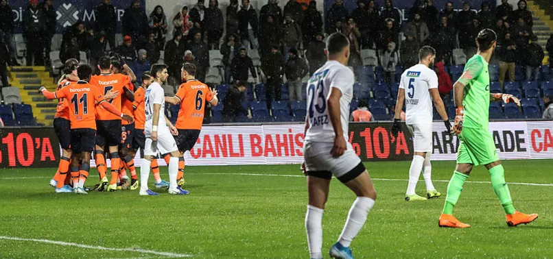 Başakşehir, Kasımpaşa'yı 5-1 mağlup etti!