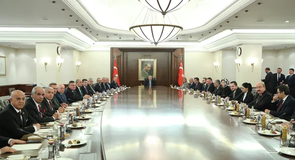 Başkan Erdoğan TİM Başkanı ve beraberindeki heyetle görüştü - 1
