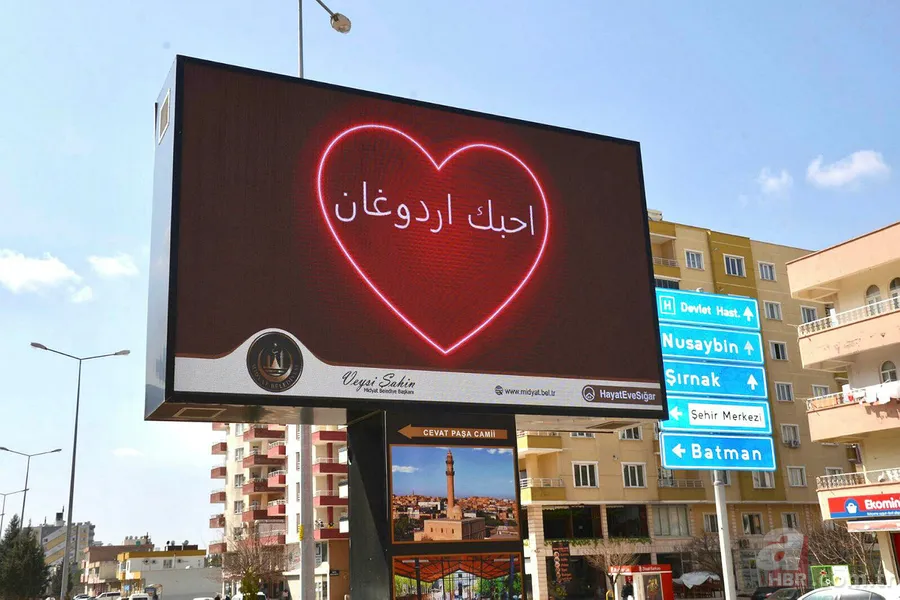 Türk milletinden ABD'deki FETÖ saldırısına Love Erdoğan cevabı! Mardin'de 5 dilde haykırıldı 5