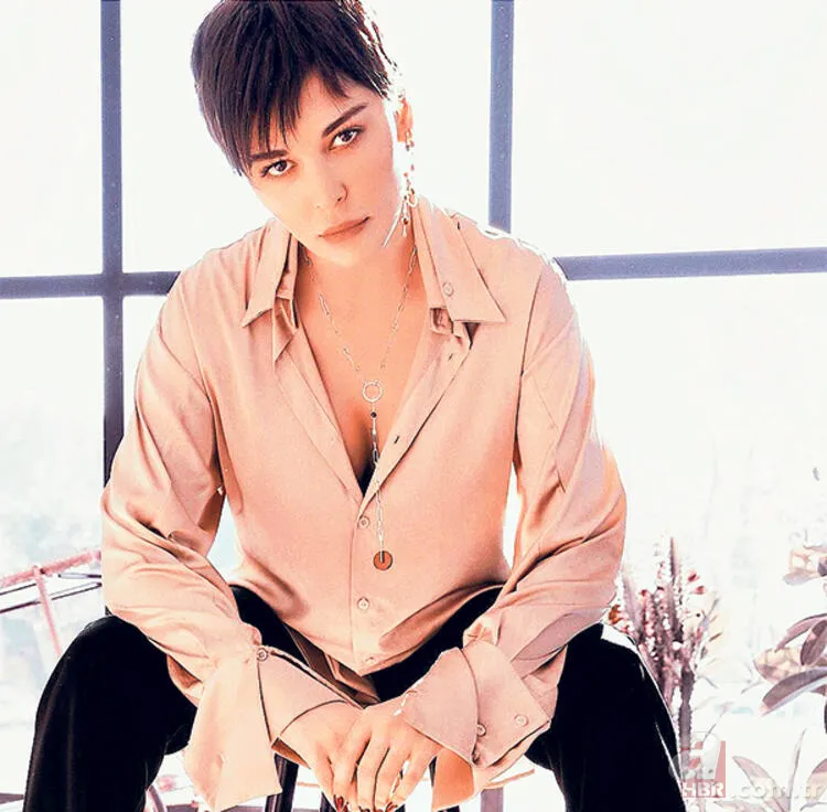 Berk Suyabatmaz Berrak Tüzünataç'ı çabuk unuttu! İşte yeni sevgilisi 6