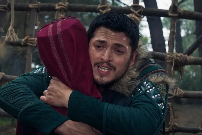 osman-bey-ve-bala-hatun-evlatlarini-kurtardi-1746046899254.jpg Kaynak: ATV