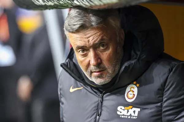 Galatasaray’da Domenec Torrent’in yerine Hakan Balta geliyor
