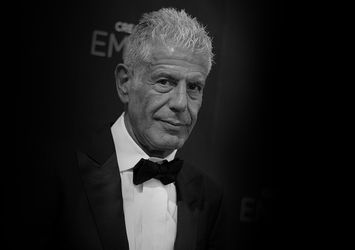 Ünlü sunucu Anthony Bourdain intihar etti